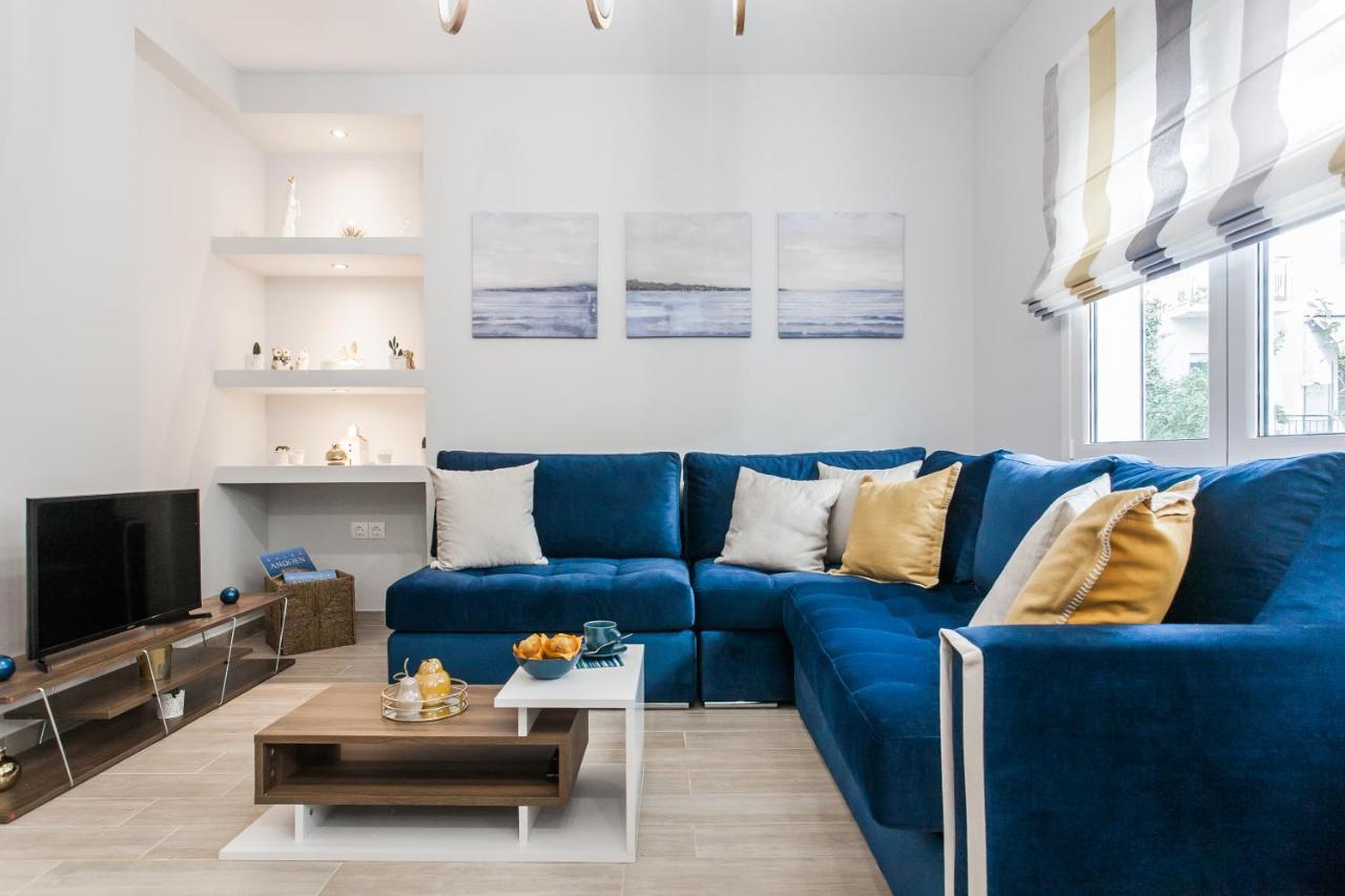 Luxury Seaside Apartment Next To Starbucks Opossite The Beach Park Of Flisvos Athen Eksteriør billede