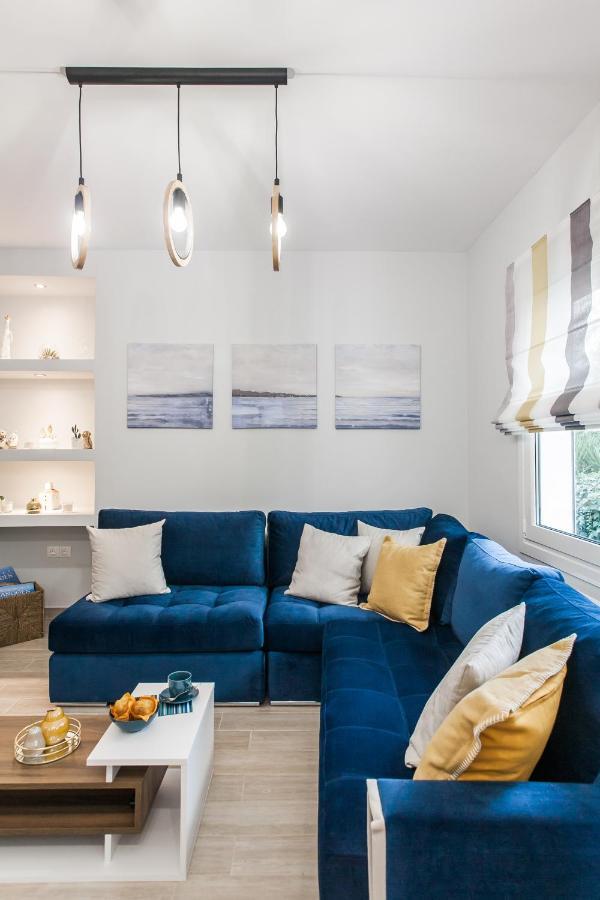 Luxury Seaside Apartment Next To Starbucks Opossite The Beach Park Of Flisvos Athen Eksteriør billede