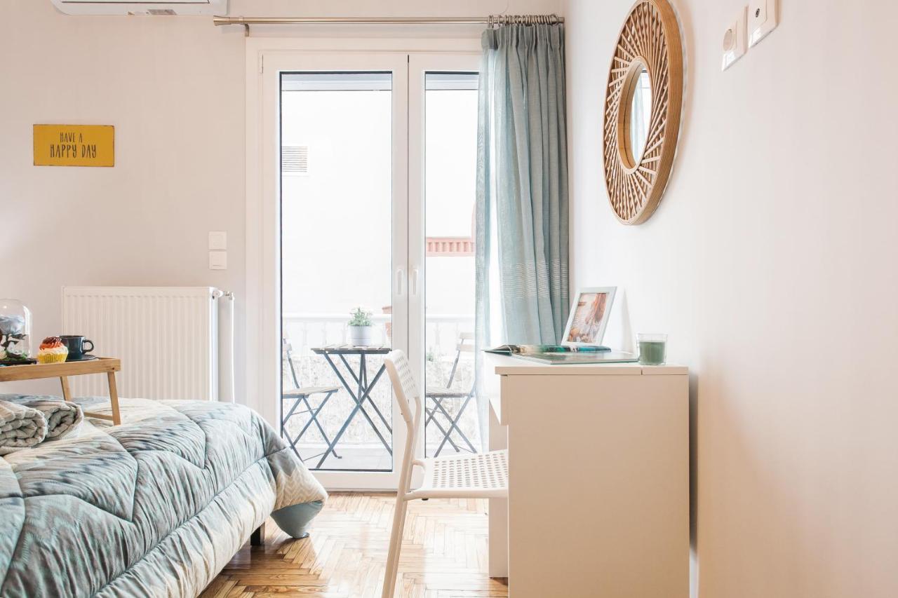 Luxury Seaside Apartment Next To Starbucks Opossite The Beach Park Of Flisvos Athen Eksteriør billede